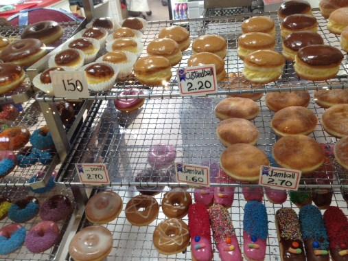 Fantasy Donuts, Figtree