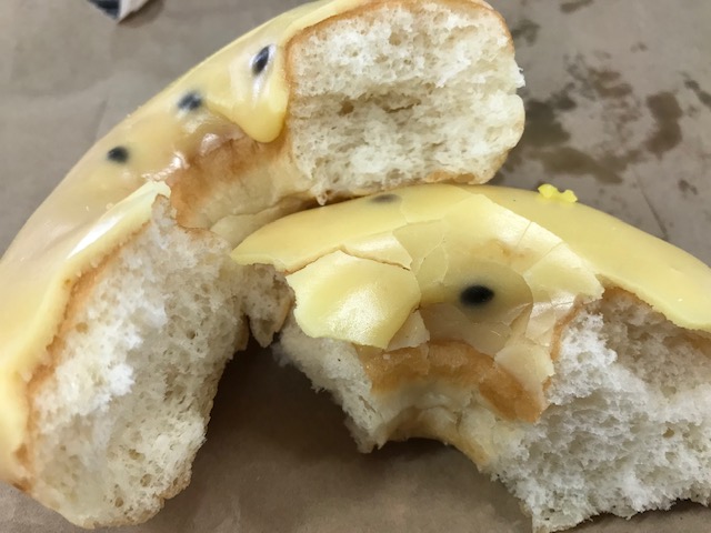 Passionfruit doughnut, Franky & Co