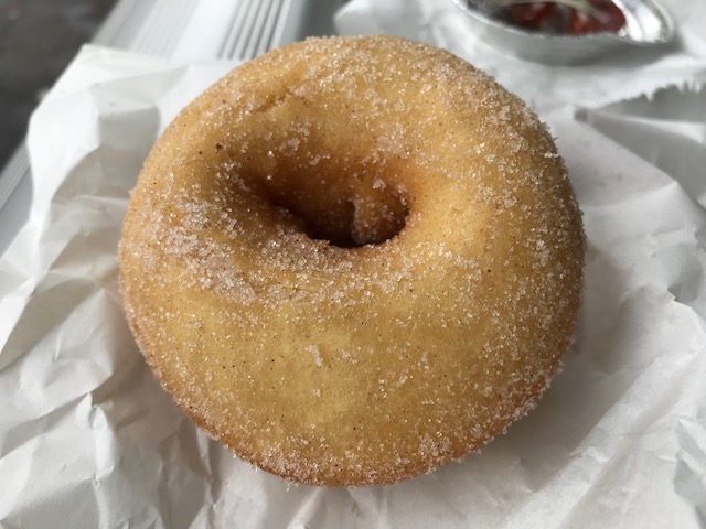 Cinnamon donut, Waminda Bakery, Campbelltown